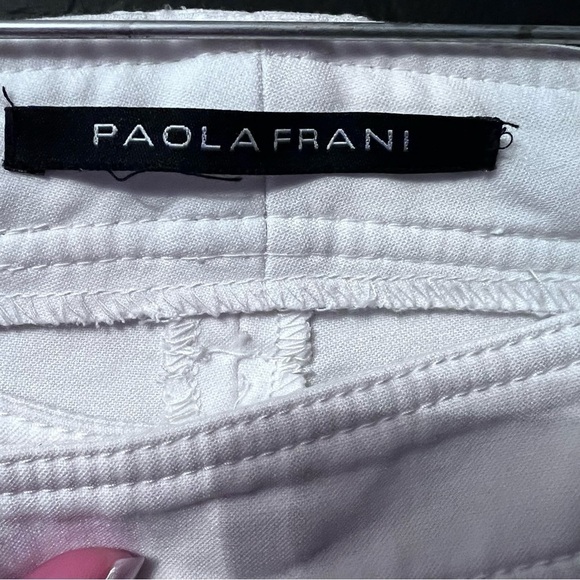 Paola Frani pants Color: White Size: 32 low rise Good condition - Picture 8 of 15